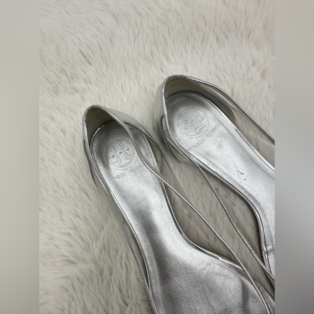 Tory Burch Reva Audrey Silver & Clear Ballet Flat Sz 9 - Picture 4 of 11